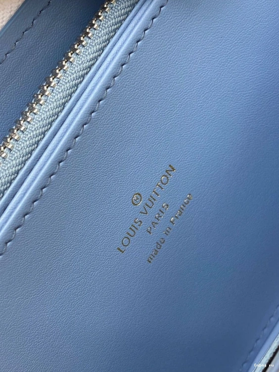 WALLET LOUIS VUITTON ZIPPY 0710